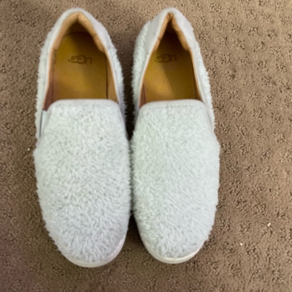 Ugg Blue Furry Sneakers - Picture 1 of 2